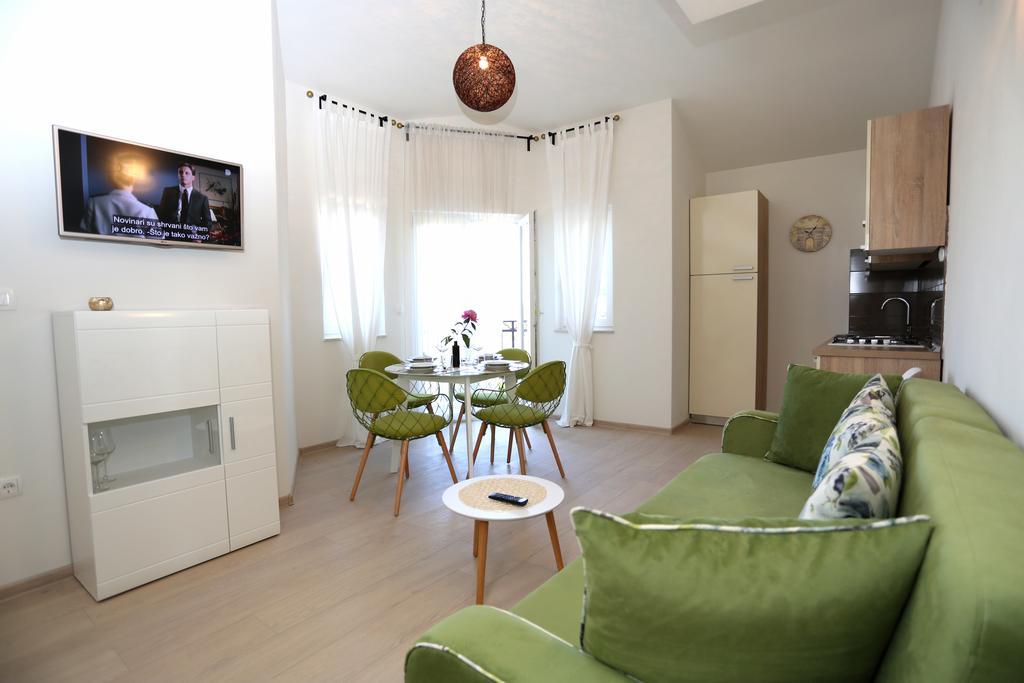 Apartments La Mirage Pirovac Kültér fotó