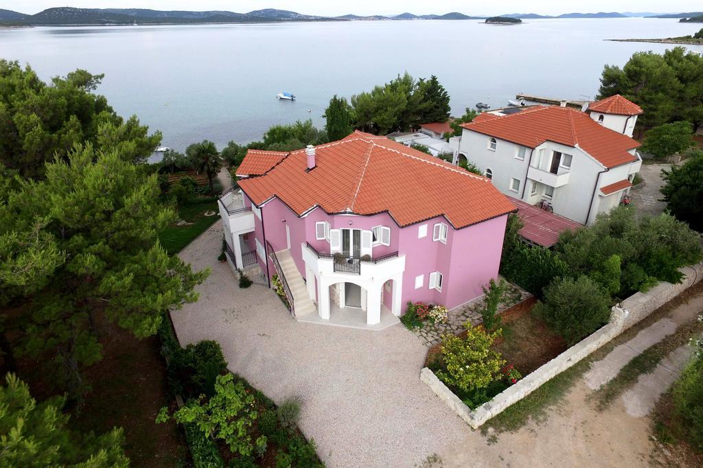 Apartments La Mirage Pirovac Kültér fotó